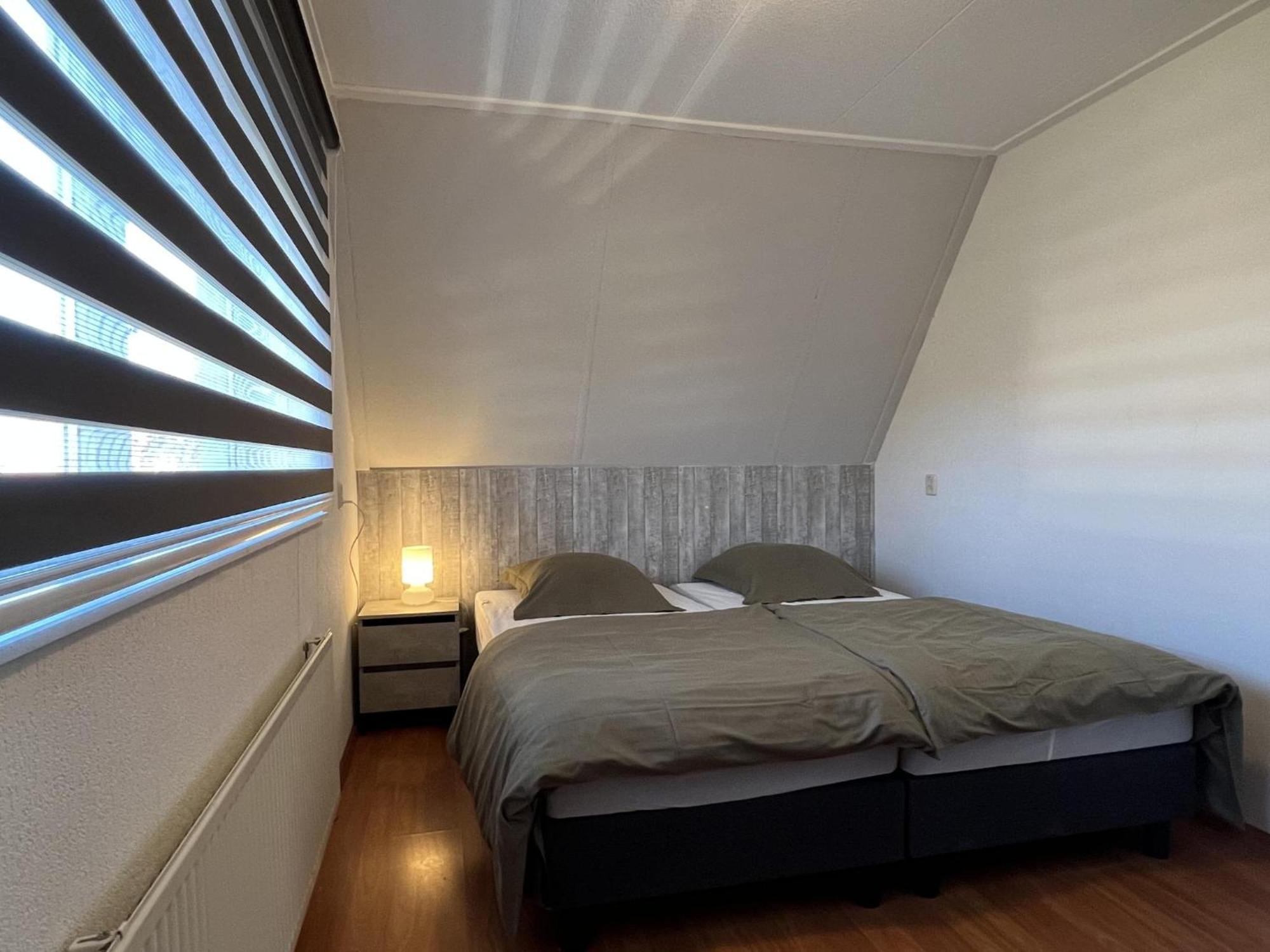 Aan De Kis Villa Stevensweert Bagian luar foto