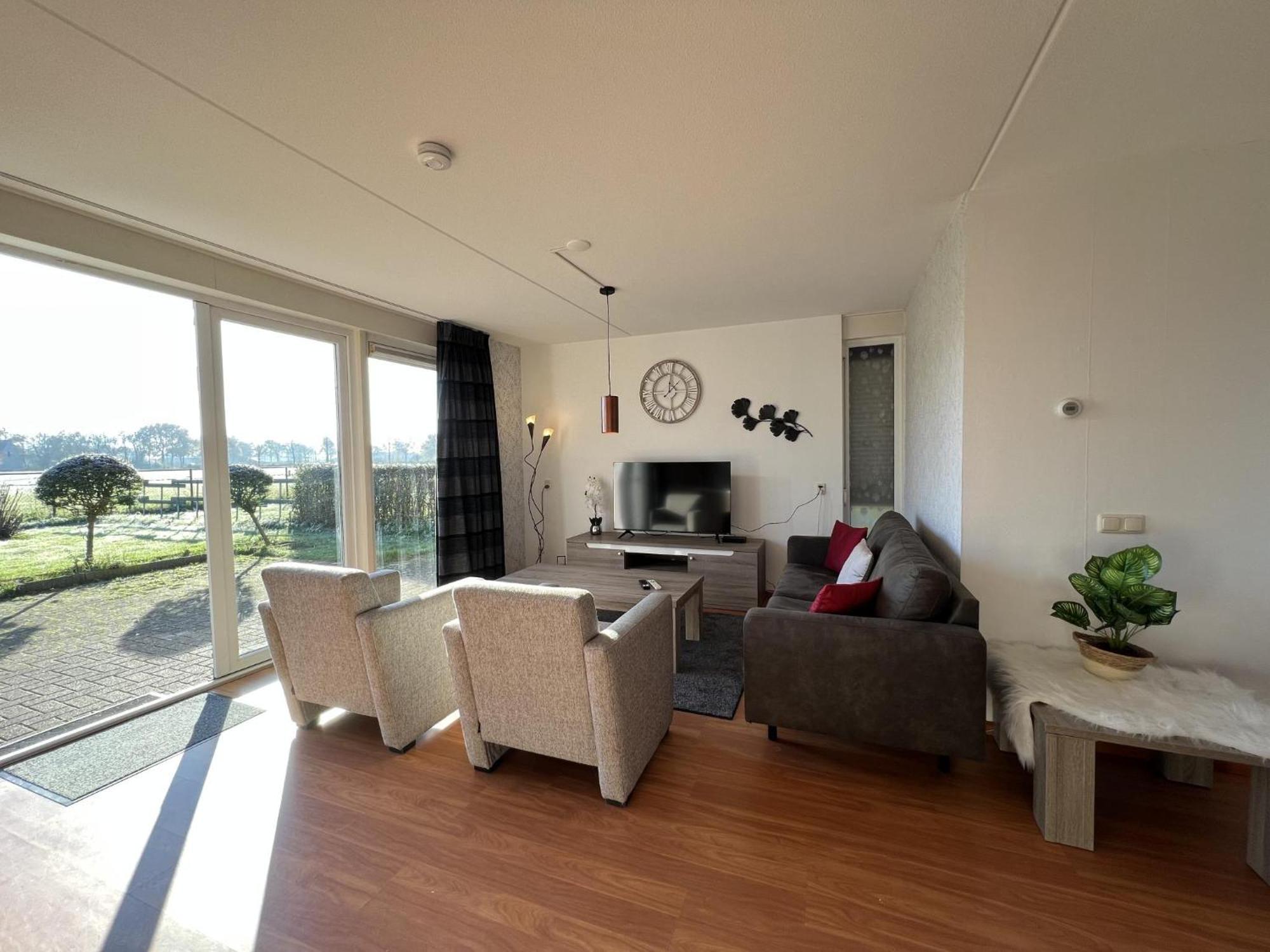 Aan De Kis Villa Stevensweert Bagian luar foto